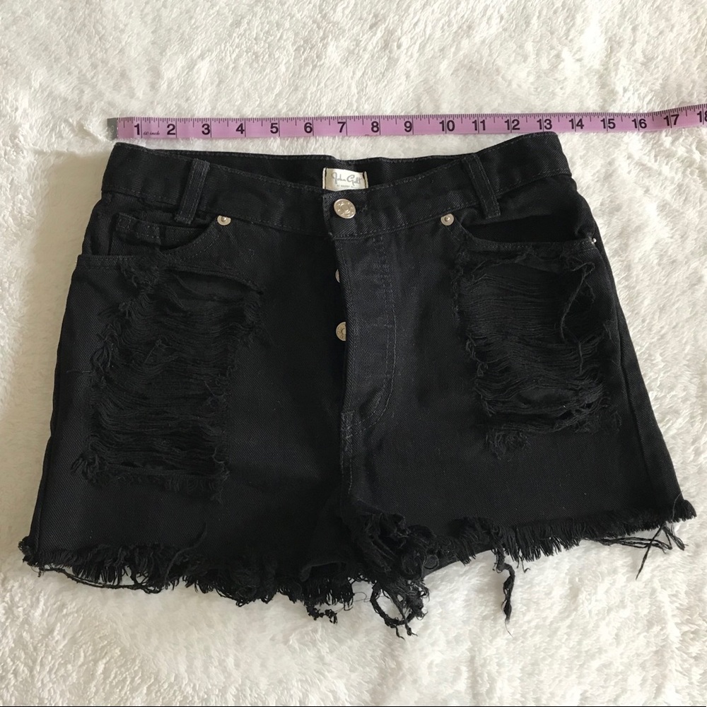 Brandy Melville super cute Shorts... - Picture 7 of 7